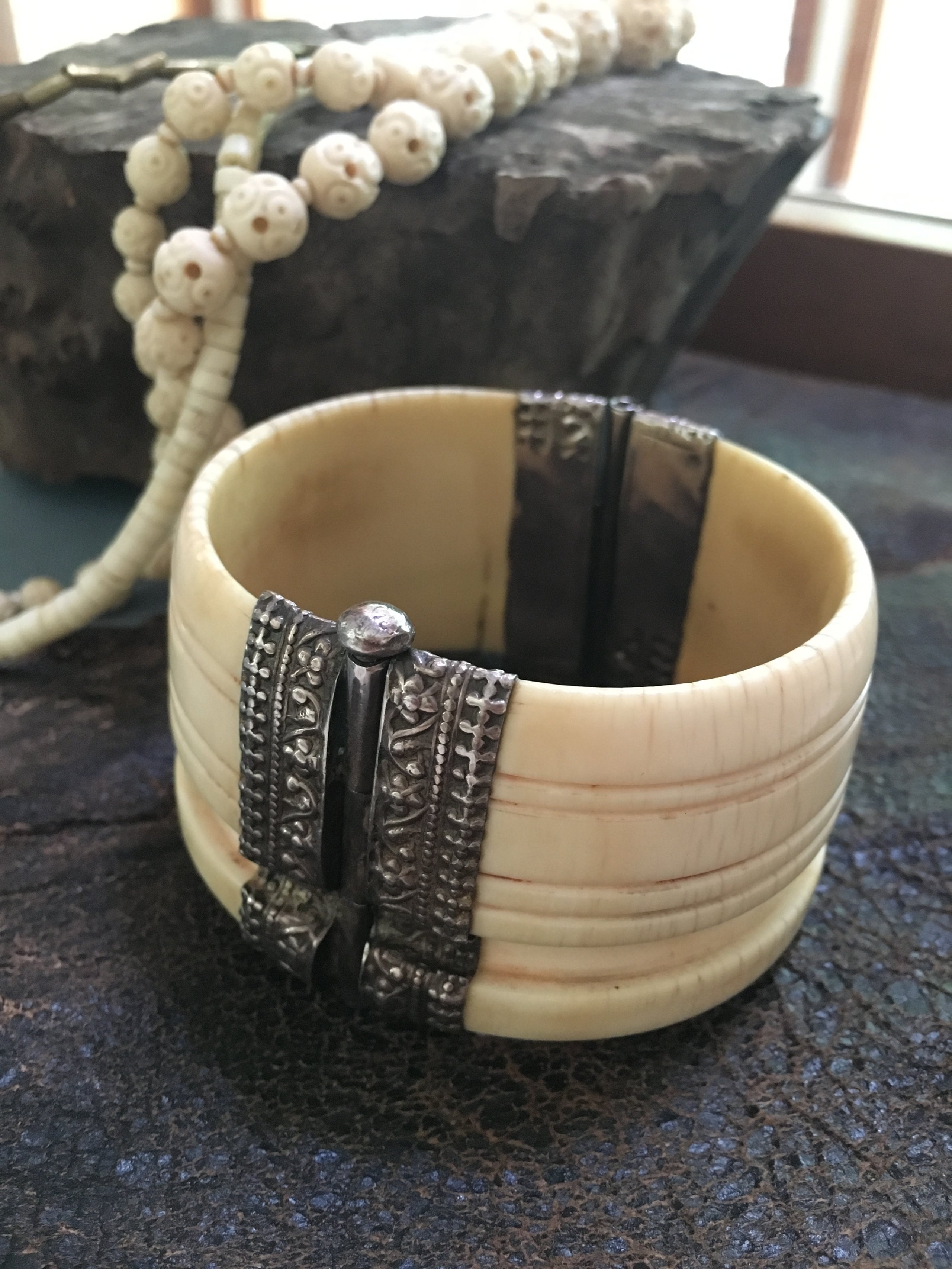 Vintage ivory bracelet cheap